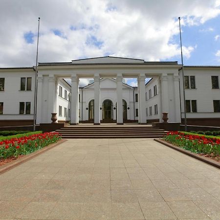 Vip Apartments Dipservice Hall Minsk Bagian luar foto