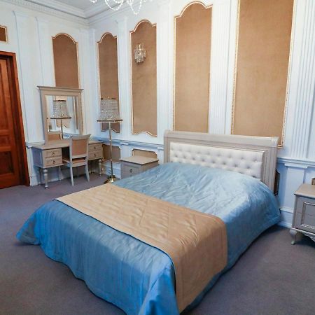 Vip Apartments Dipservice Hall Minsk Bagian luar foto