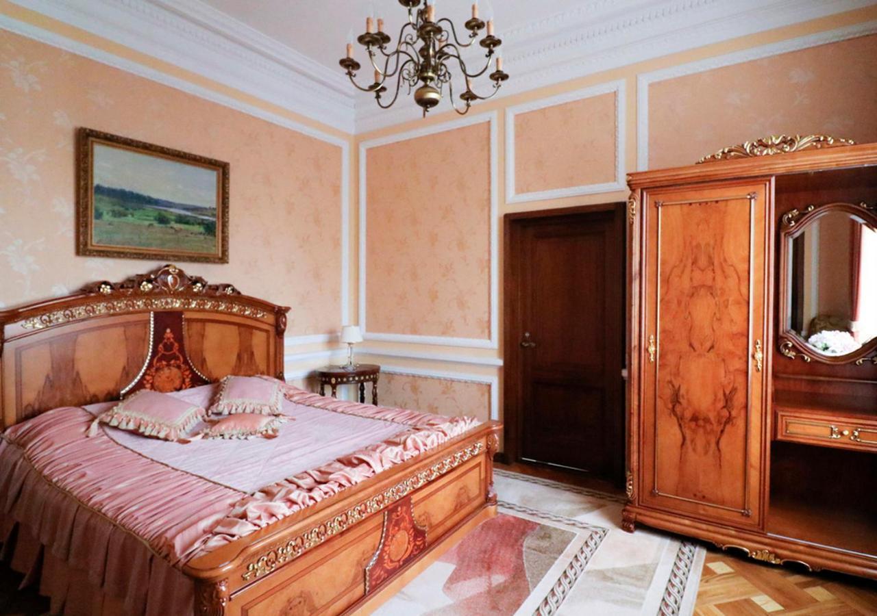 Vip Apartments Dipservice Hall Minsk Bagian luar foto