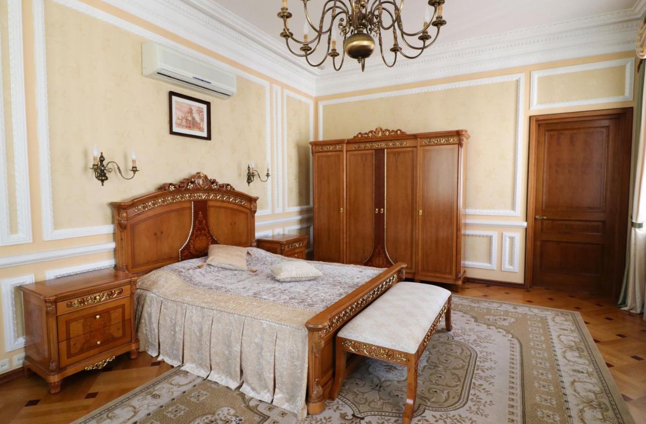 Vip Apartments Dipservice Hall Minsk Bagian luar foto