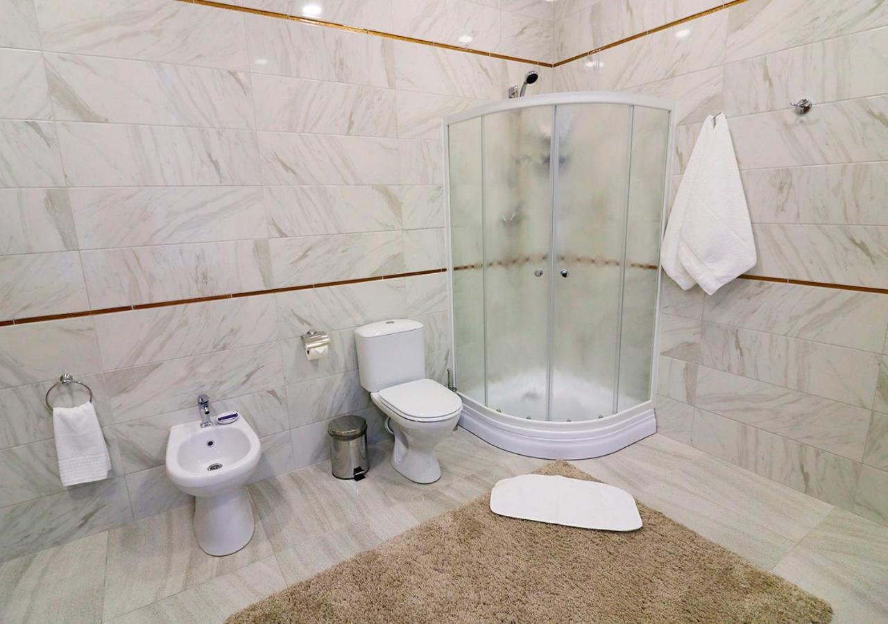 Vip Apartments Dipservice Hall Minsk Bagian luar foto