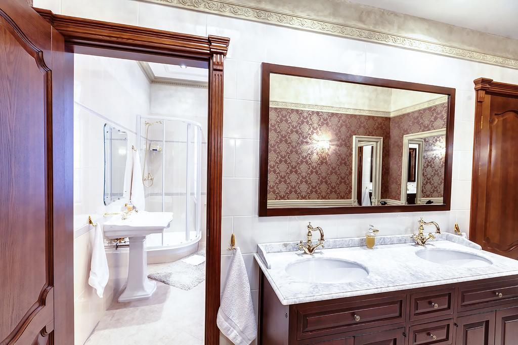 Vip Apartments Dipservice Hall Minsk Bagian luar foto